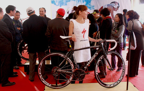 2011Čڇ(gu)H܇AչλD